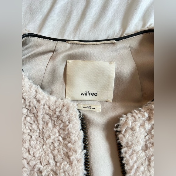 Aritzia Wilfred Women’s fleece Sherpa pile up zip up vest - Picture 4 of 4